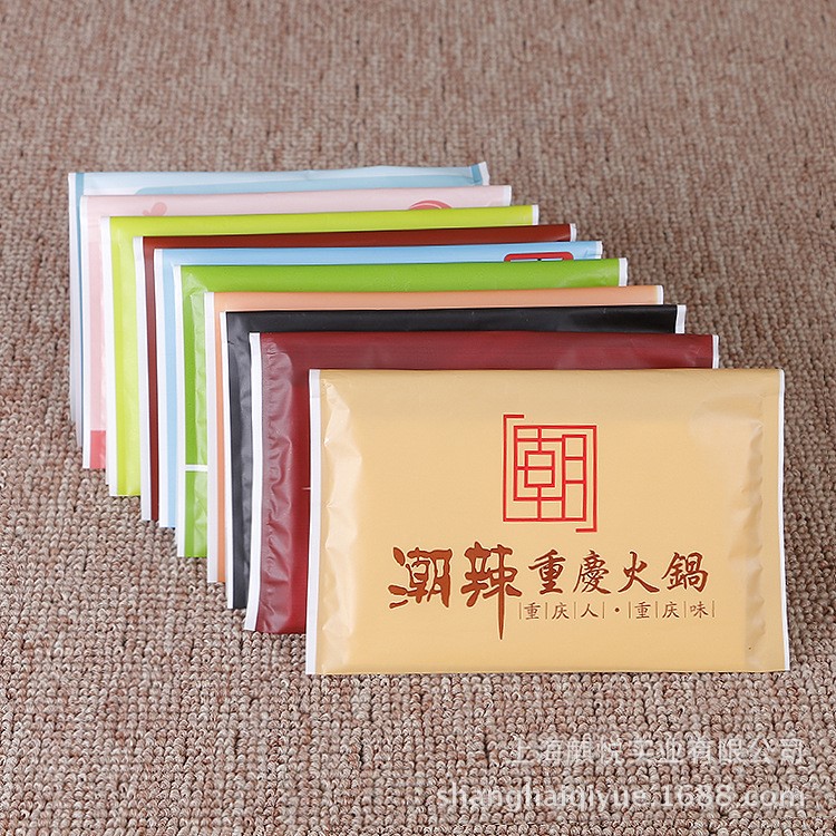 厂家直供荷包式环保餐巾纸定制精美彩印广告宣传钱夹式纸巾