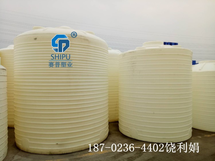 云南塑料储罐厂家 昆明大型食品级10吨 20吨 30吨 40吨塑料水箱