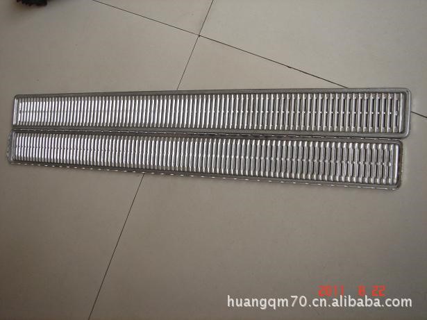实力工厂生产销售奔驰卡车水箱散热器中冷器水室和主板