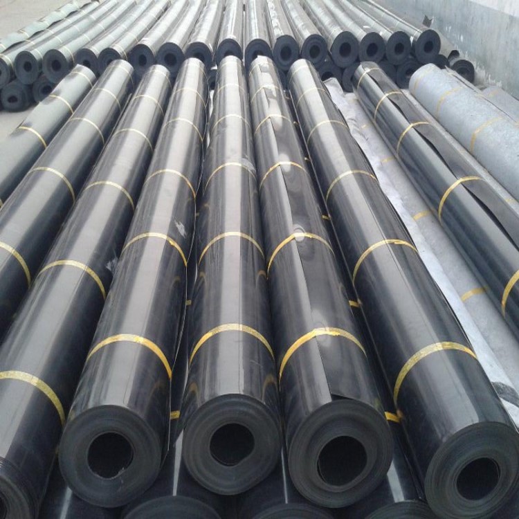 九江市HDPE土工膜厚度(0.2~2mm)长度50m宽度（1m~8m)