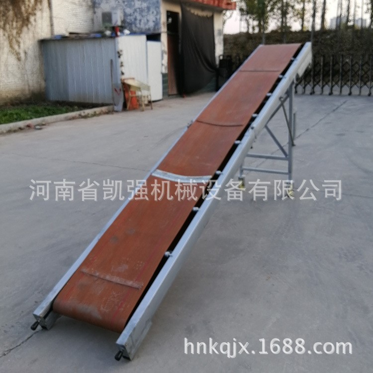 轻型简易式车载输送机 下乡收粮袋装粮食装车传送带 电动可移动式