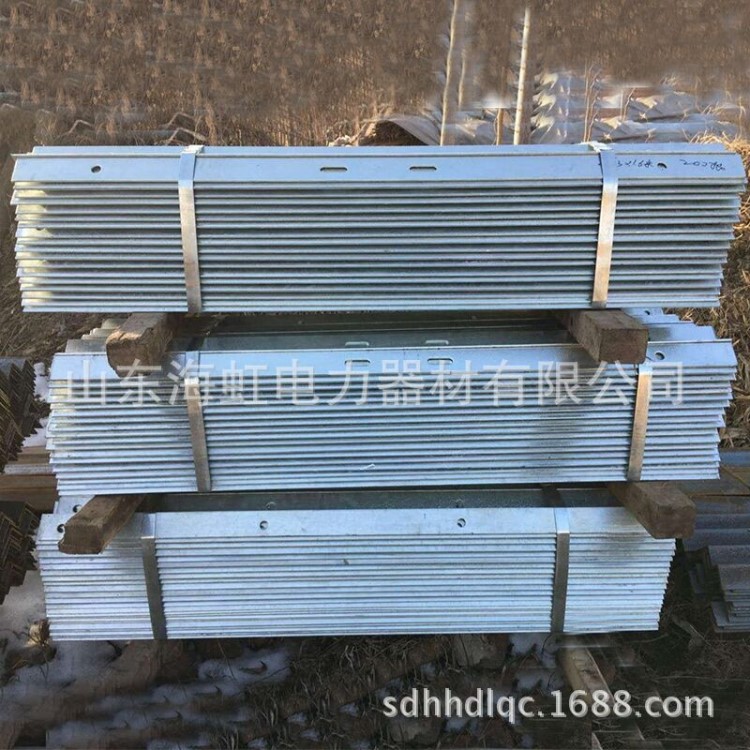 批发零售 变压器台架 熔断器支架 霹雷器横担 跌落担 保险担
