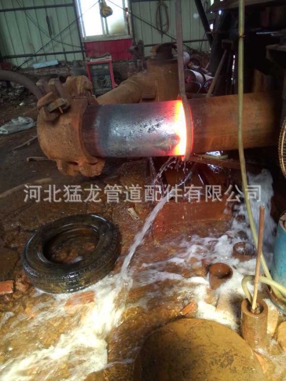 中频弯制任意半径任意角度圆管槽钢角铁方管椭圆等任意型材的弯管