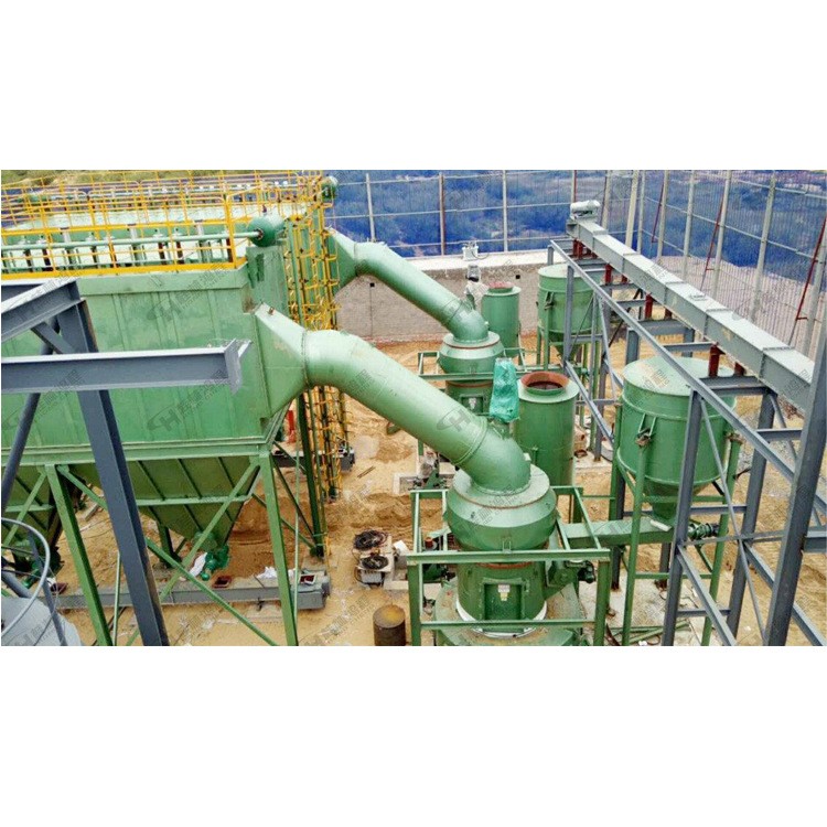 新型雷蒙磨粉高岭土超大型雷蒙磨摆式磨粉机