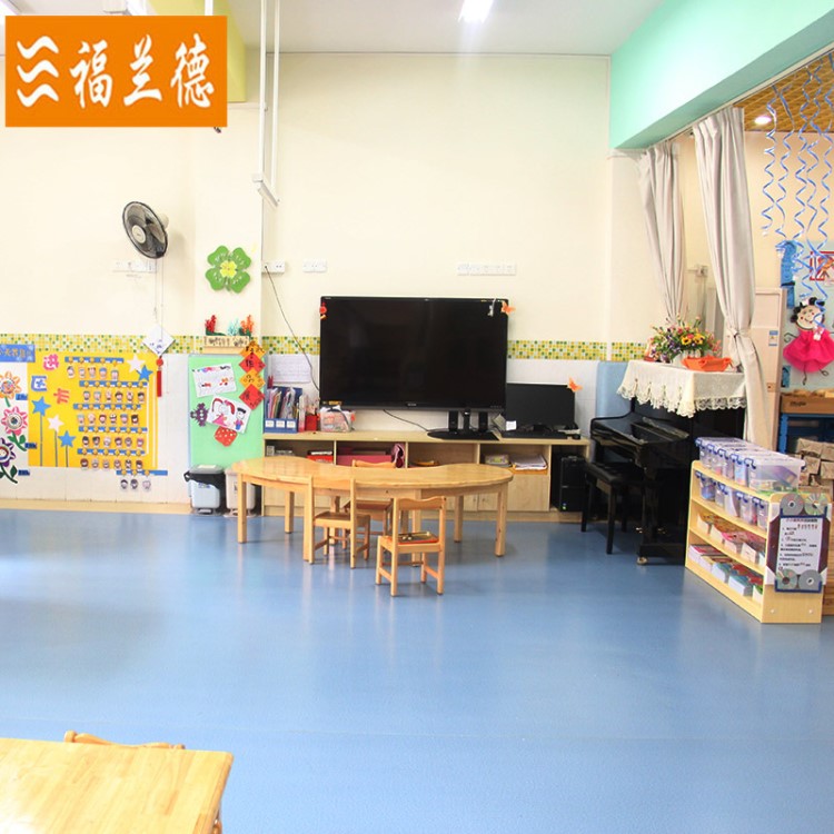 厂家直销塑料地垫 幼儿园室内地板 防滑地胶舞蹈教室专用塑料地板