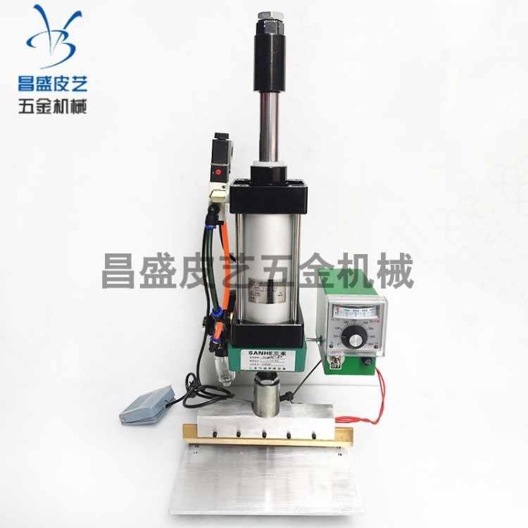 昌盛 小型气压烫金机直供 多功能皮革烫印机 全自动烫金机压痕机