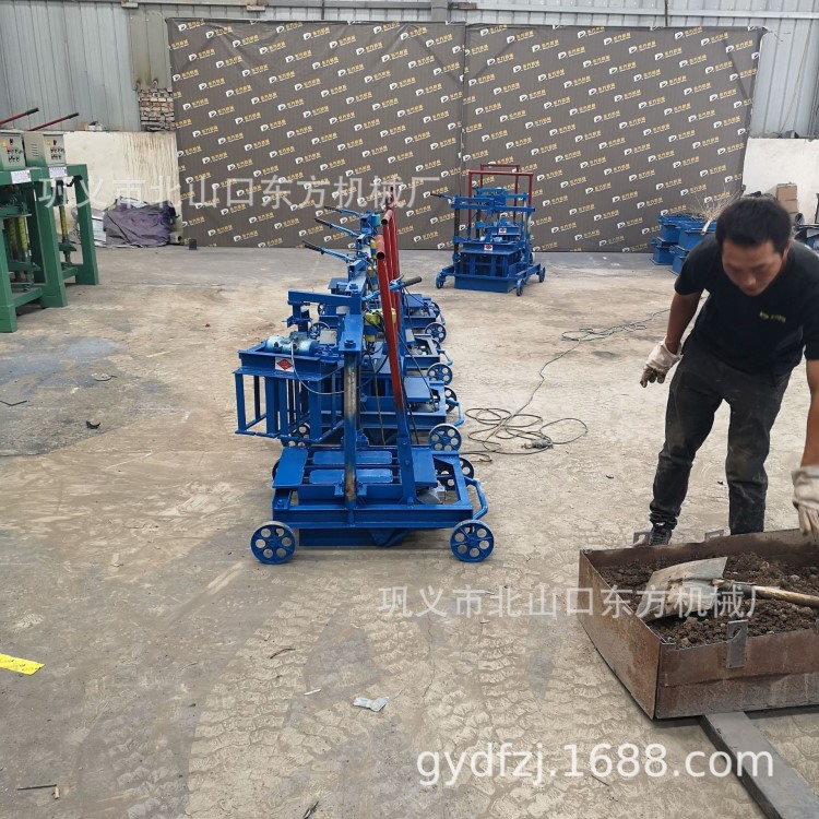 小型移动式砌块砖机 加气混凝土砌块砖机 手动水泥制砖机价格