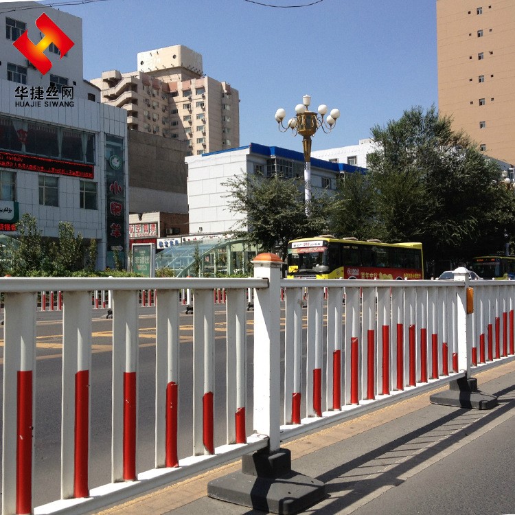 防眩板道路护栏 人行道隔离交通围栏 道路交通市政公路栅栏可定做