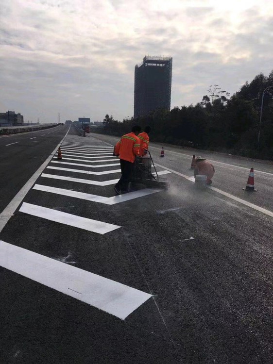 地下车库划线 标志停车划线 喷漆位线道路标线 马路涂刷交通设施