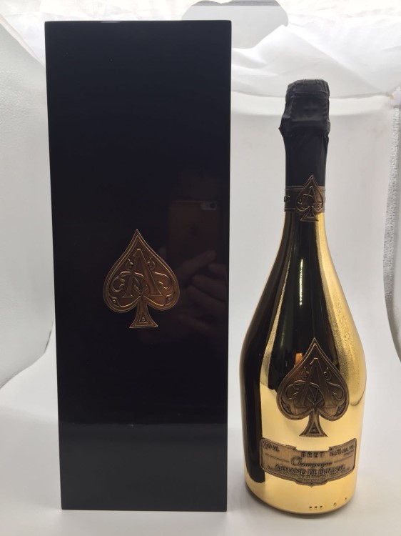 法国香槟 黑桃A香槟 Armand de Brignac 黄金版钢琴烤漆礼盒