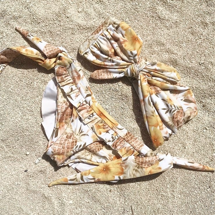 速卖通2019新款胸前打结比基尼印花荷叶边泳衣女士泳装绑带bikini