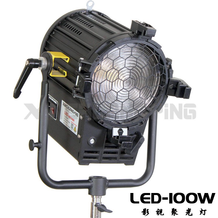 LED100w演播室聚光灯LED舞台聚光灯摄影棚灯面光灯带DMX512调光