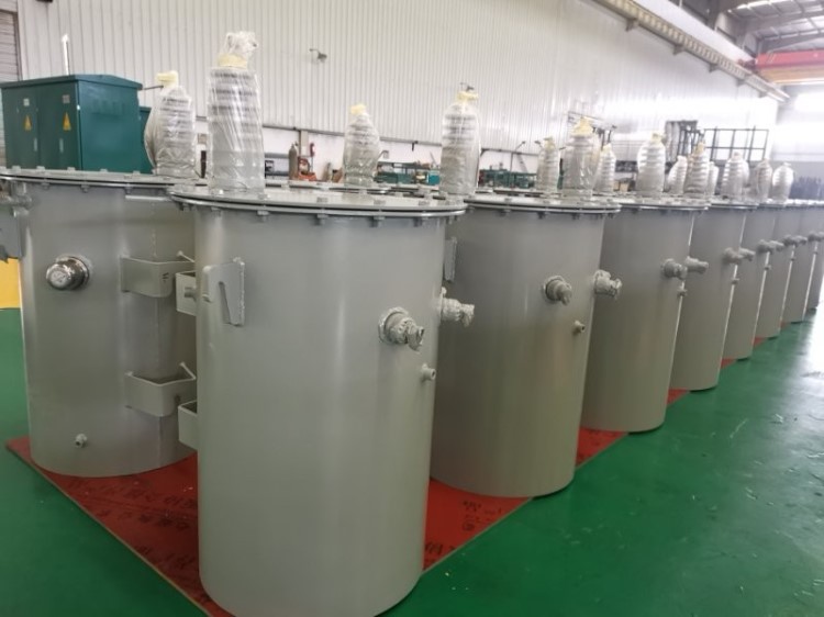 10kva-25kva单相油浸圆柱式电力配电变压器