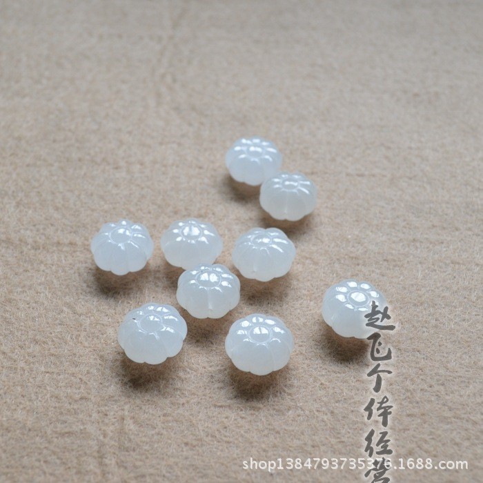 手刻新疆白玉瓜珠 15*8mm 玉花朵 玉石吊坠 DIY佛主配件 配饰