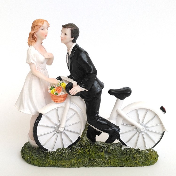蛋糕人偶 婚礼礼品 树脂工艺品摆件 自行车婚礼 蛋糕小人
