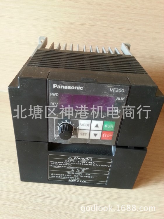 全新原装松下变频器AVF200-0374 3.7KW/380V  假一罚十