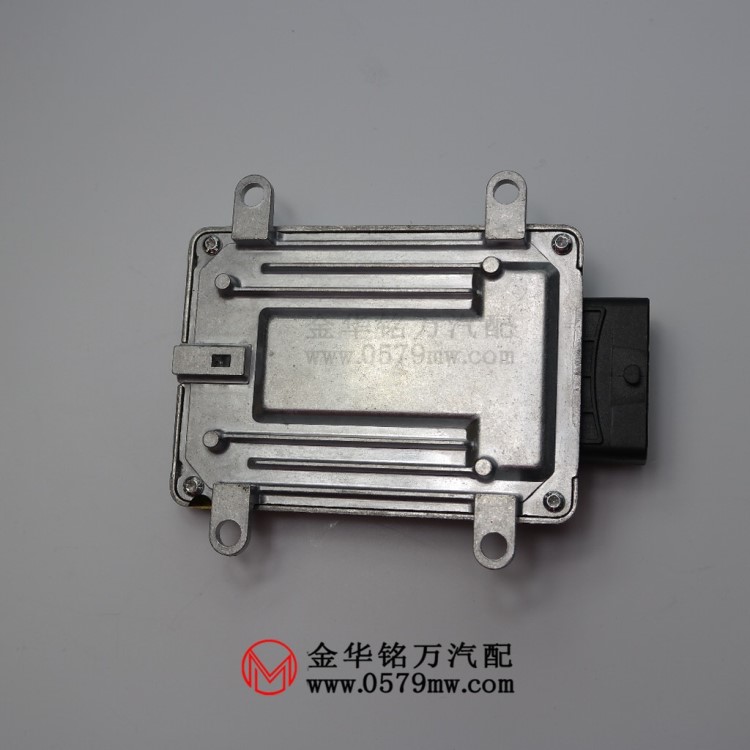 东风小康汽车发动机电脑板 ECU F01R00D075