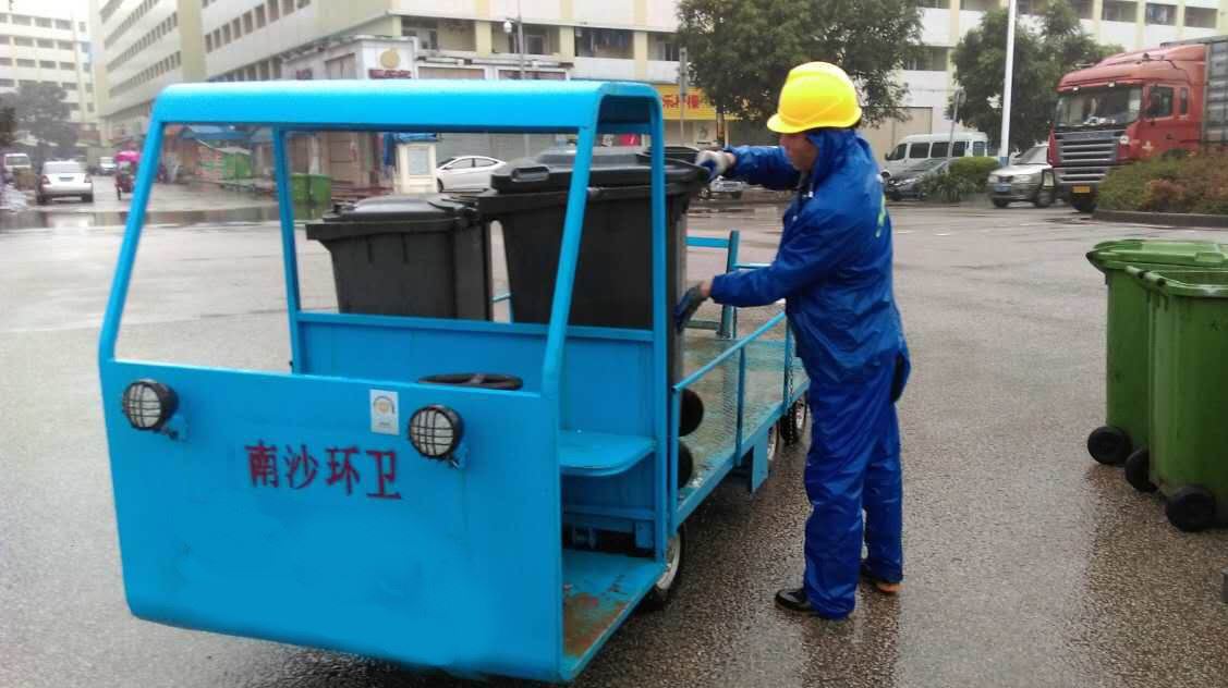 四轮电动平台车 半封闭式驾驶室 电动手推车 运输设备