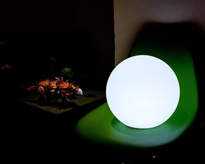 40cm七彩变色圆球 创意个性变色球草坪灯 水池发光球 厂家直销