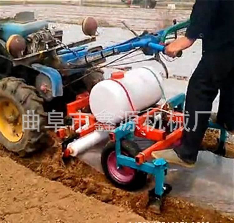 大型牵引式花生种子起垄拌药播种机 手扶带花生播种地莫覆盖机
